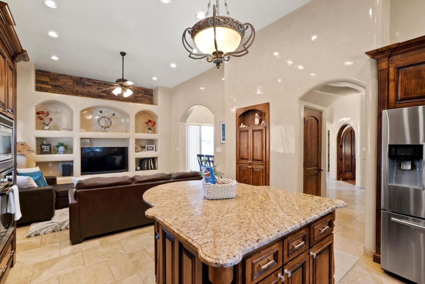 Luxury Tuscan Villa Near Old Town 阿尔伯克基 外观 照片